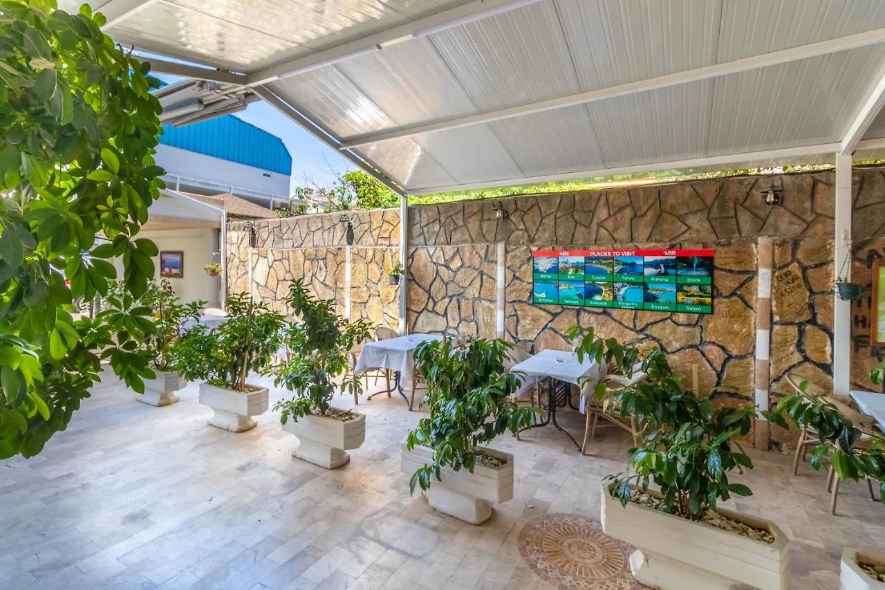 Apartments Near To City Center And Beach 马尔马里斯 土耳其